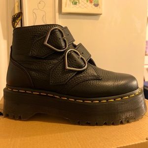 Devon Heart Dr.Martens.